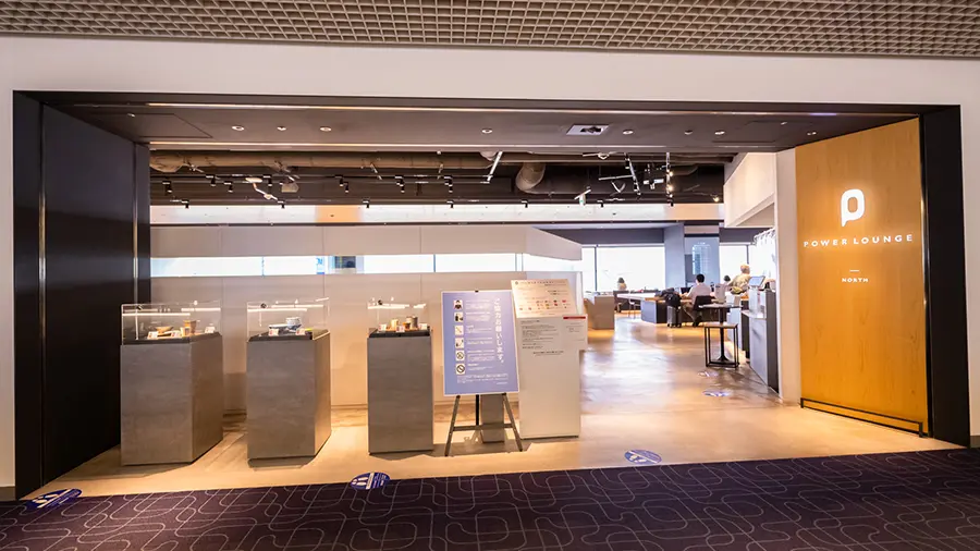 羽田空港 TERMINAL1 ホール・ラウンジ